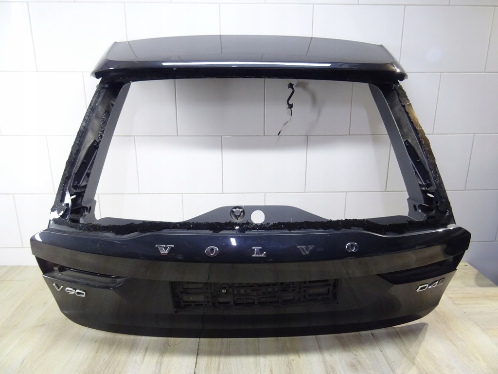 фото №1, Volvo v90 ii крышка багажника багажника 31663428 llu
