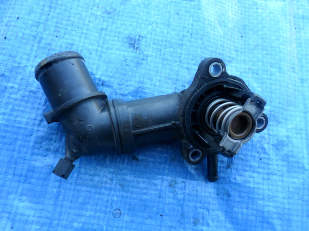 фото №5, Термостат корпус 0705543 opel insignia 2.0 cdti