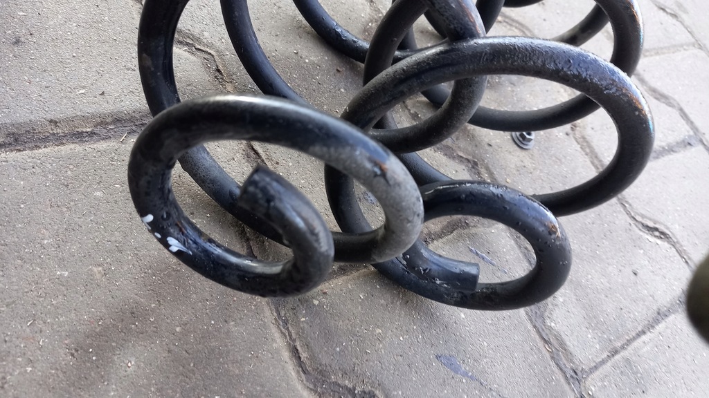 фото №2, Пружина задняя renault modus 1.5dci 04r