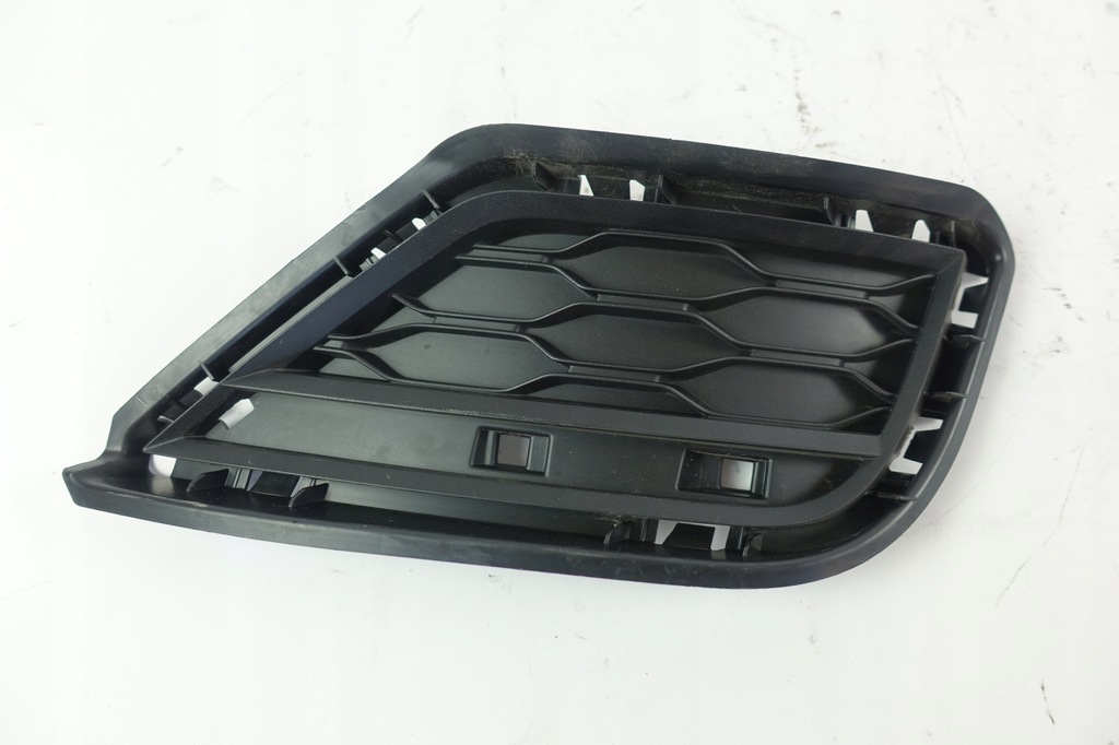 фото №1, Vw t-roc решётка бампера перед левая 2ga807245