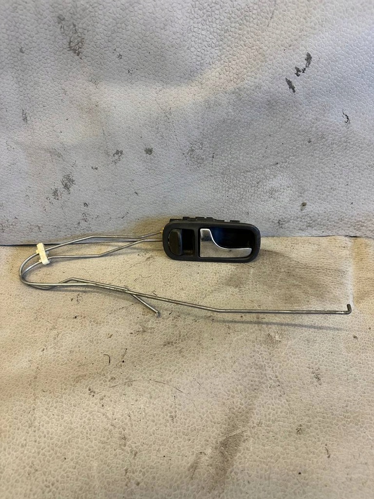 фото №1, Ручка внутренняя terrano 2 ii