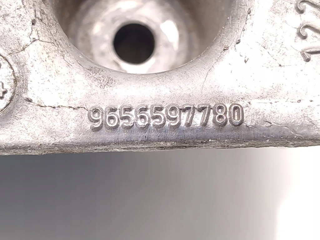 фото №6, Land rover range rover evoque кронштейн / кронштейн двигателя 2.2 d 4x4 дизель suv