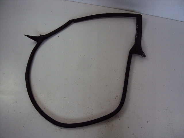 фото №1, Прокладка дверь правый задняя vw arteon 2.0 tdi dsg