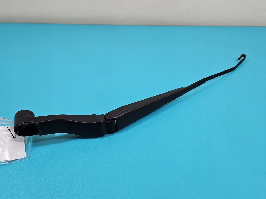 Купити Важіль двірники ліва opel insignia b 13471434