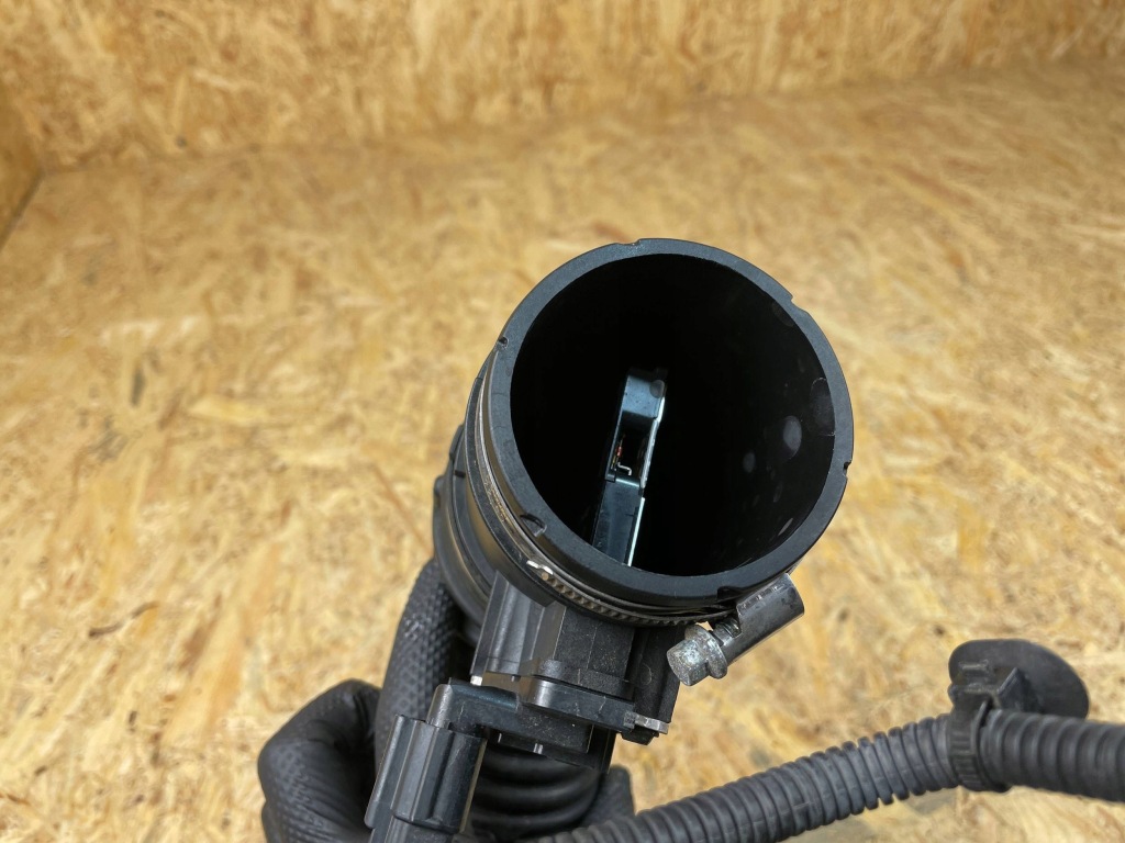 фото №10, Впуск повітрозабірник труба шланг повітря opl corsa e 1.4t 13492952 2014-