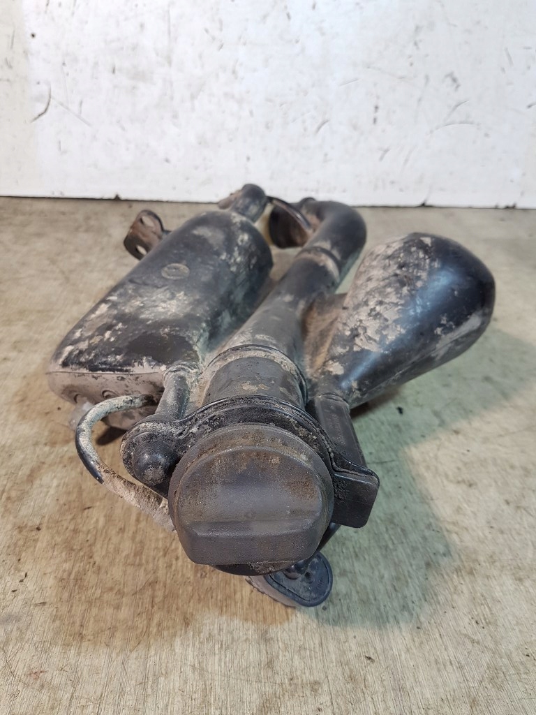 фото №4, Труба заливная горловина топлива крышка renault safrane 3.0 v6