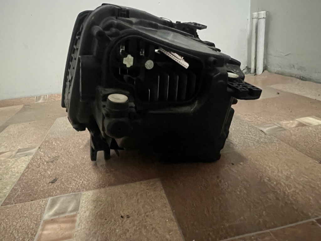 Audi a5 b9 фара фара ліва перед передня full led matrix гарний стан Оригінал