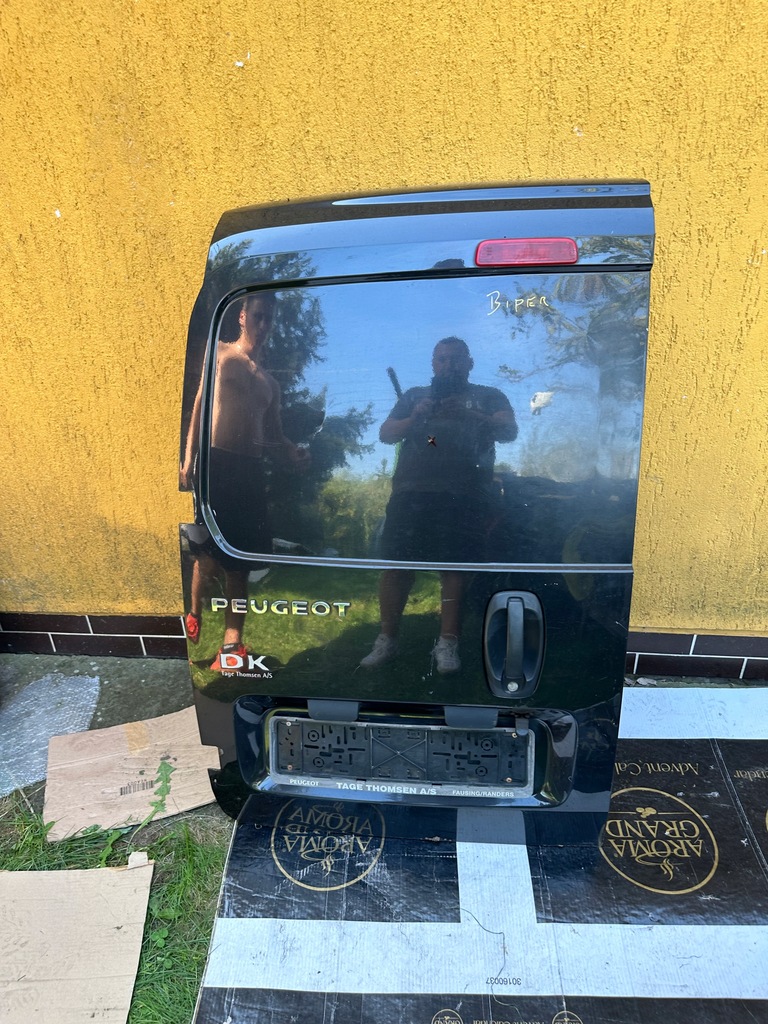 фото №1, Peugeot bipper дверь левая задние демонтаж