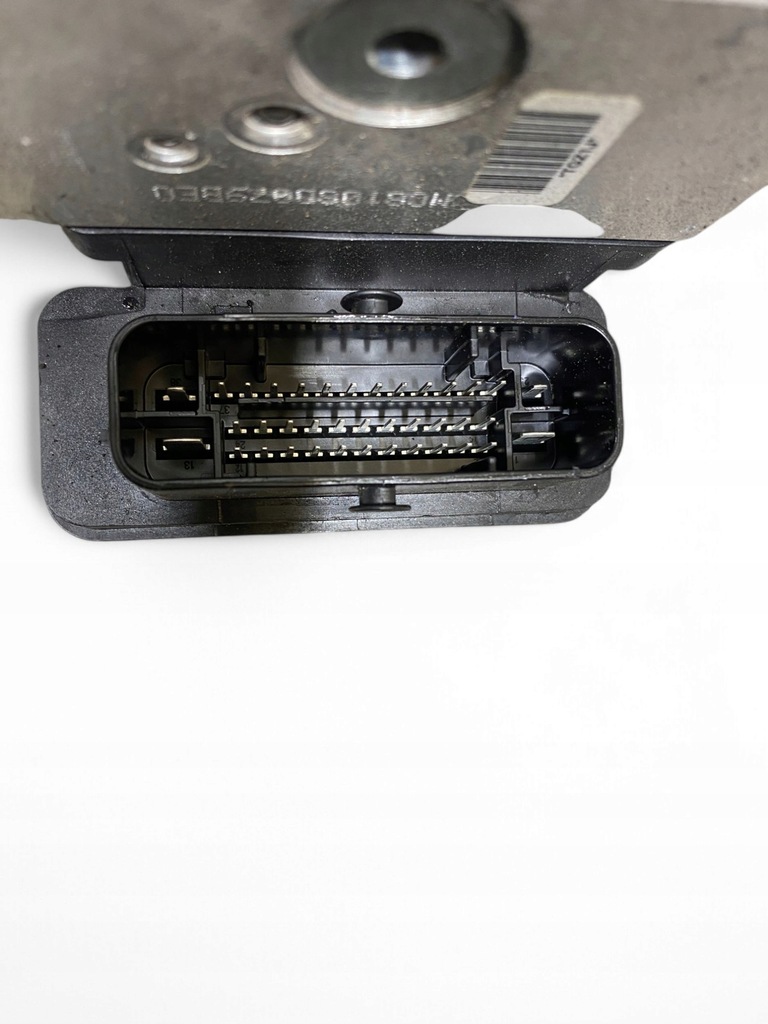 фото №9, Mercedes-benz gle w166 - c292 2018 насос abs a1669013400