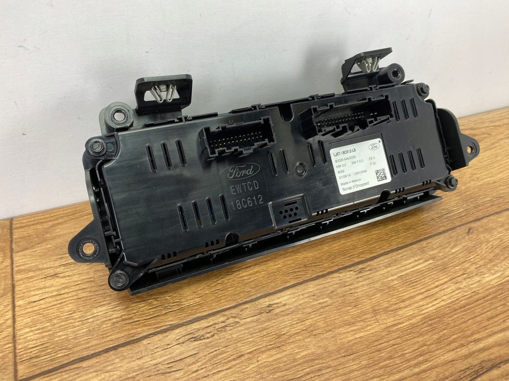 фото №8, Панель кондиционера обдув ford kuga mk3 escape 2020+ usa