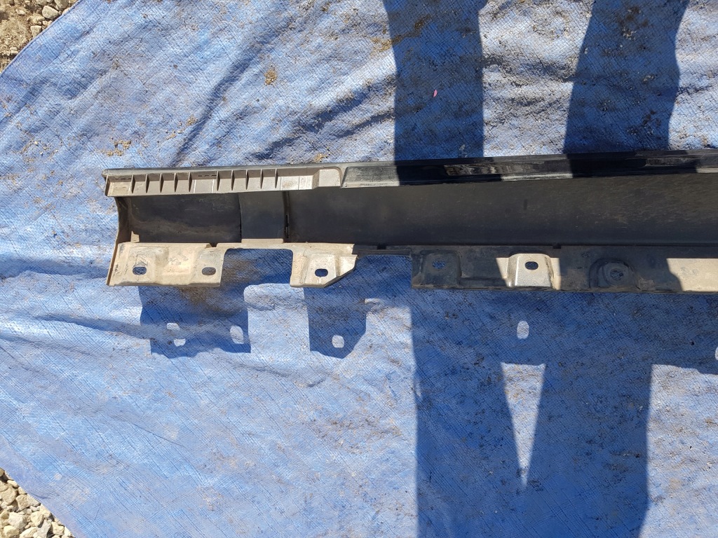 Молдинг порог правая mercedes slk r172 w172 c197 197 1726980354 Киев