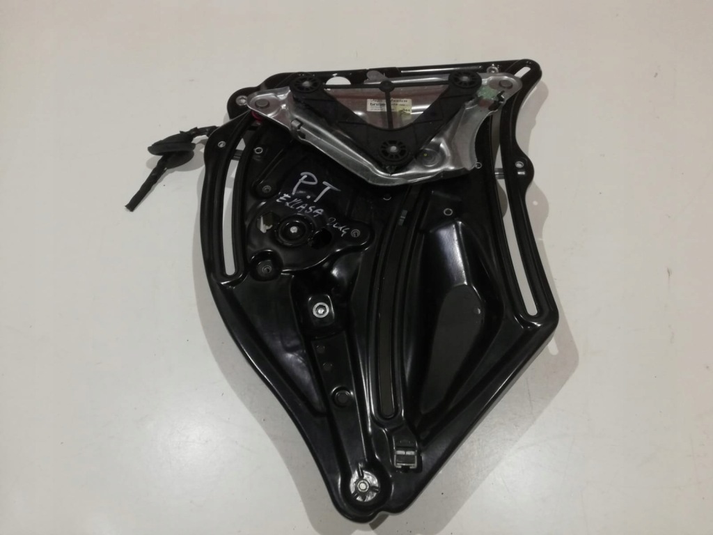 фото №10, Подъемник моторчик mechanizmm стекло e-klasa w207