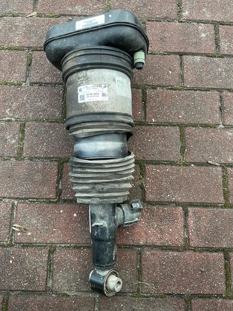 фото №1, Bmw x7 g07 амортизатор задня лівий задній лівий