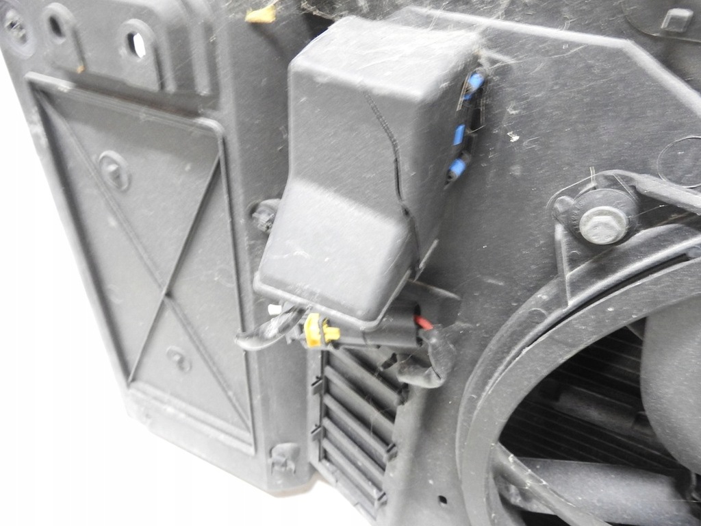 фото №6, Peugeot 3008 09-12 pas передний радиатор вентилятор