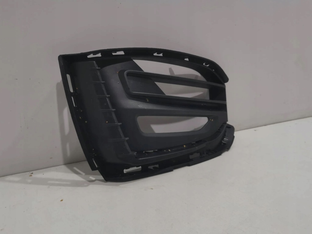 фото №5, Bmw 1 f40 решётка левая заглушка перед идеальное состояние!!