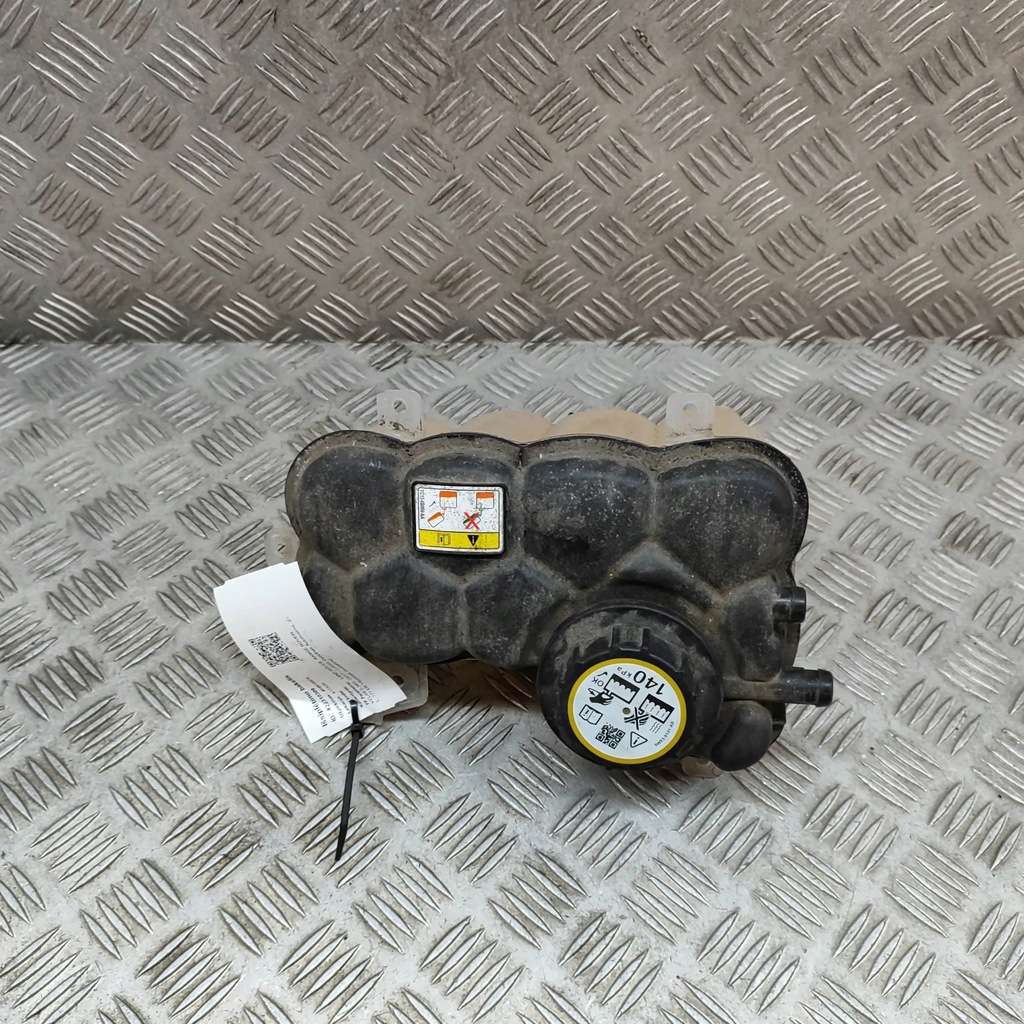 фото №1, Land rover range rover velar 2020 бак расширительный охлаждающая жидкость