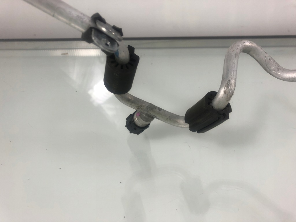 фото №6, Шланг кондиціонера 9209724 bmw 2 f46 f45 europa