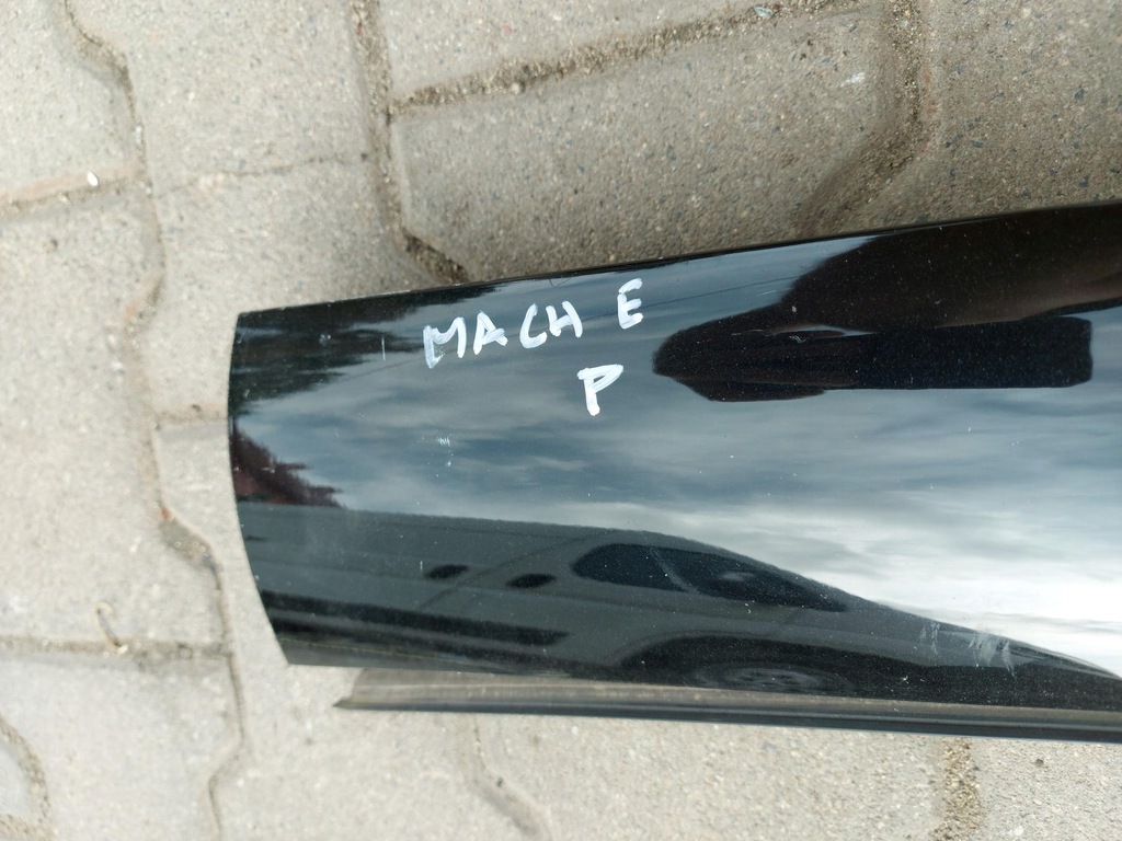 фото №5, Ford mustang mach-e молдинг дах права lj8b-r50462-a