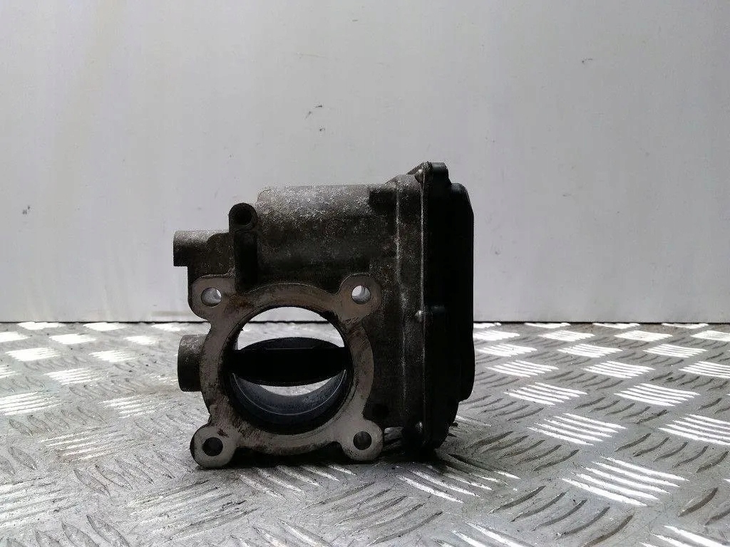 Купити Nissan pathfinder r51 05-10 2.5 dci дросельна заслінка повітря 16119-ec00a