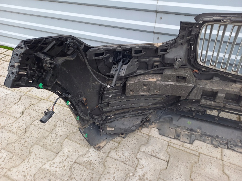 фото №9, Бампер перед pdc омивачі лак 717 volvo xc90 ii 15r