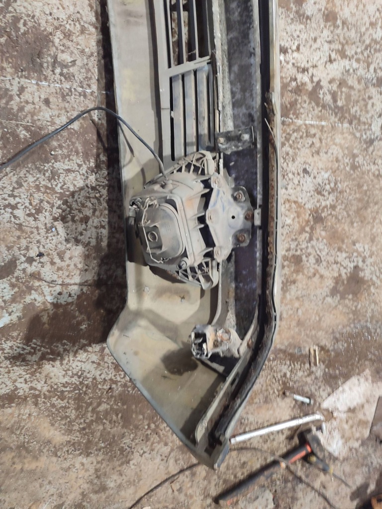 Бампер передній mercedes-benz 380 560sec c126 Недорого