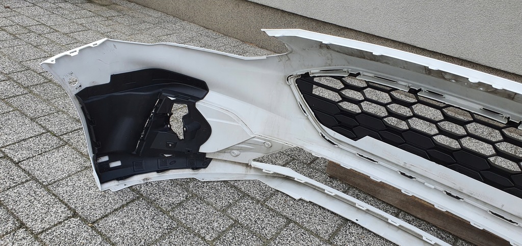 фото №9, Ford focus mk4 st бампер перед оригинал a239