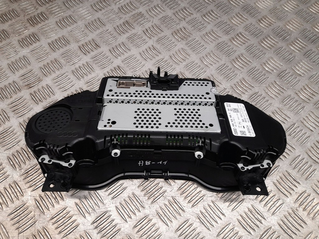 фото №6, Audi a8 s8 d4 4h 2013 перед сторона ліва лічильник / спідометр