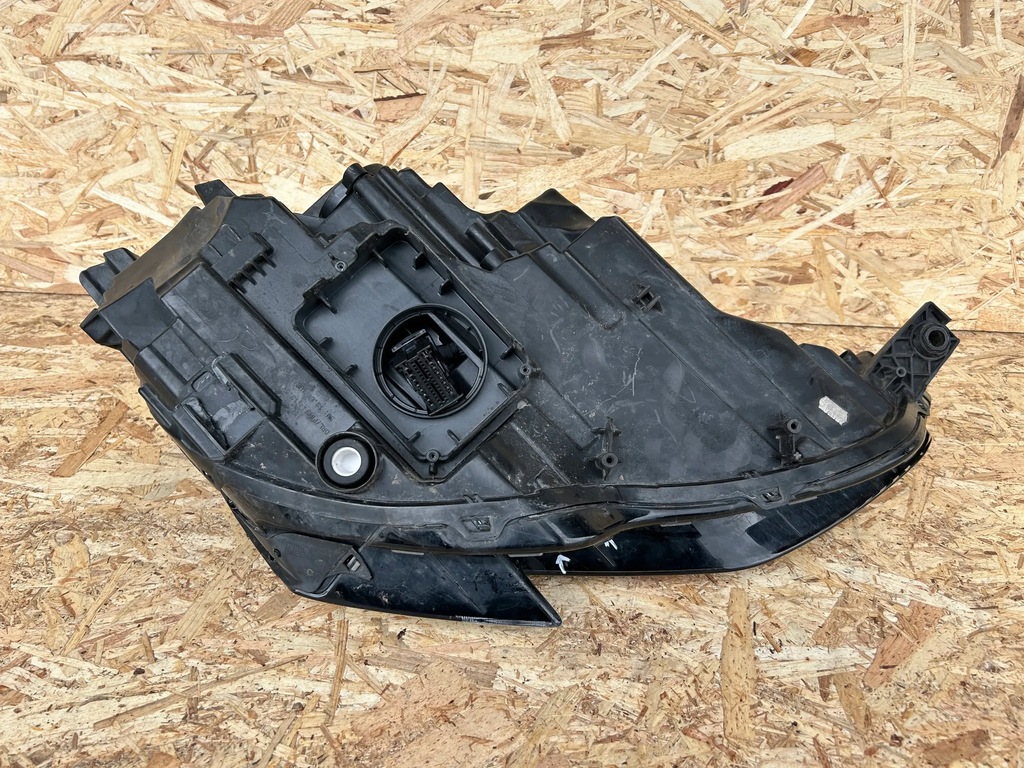 фото №14, Audi a3 8y 2021 лампы передние