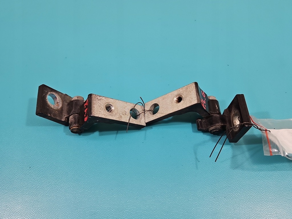 фото №2, Петля дверь перед левый opel combo d