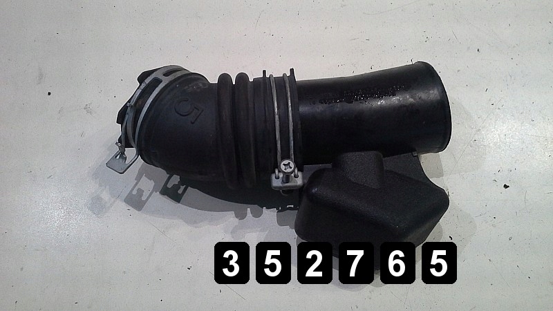 фото №1, 2009 toyota auris труба шланг 17880-37100