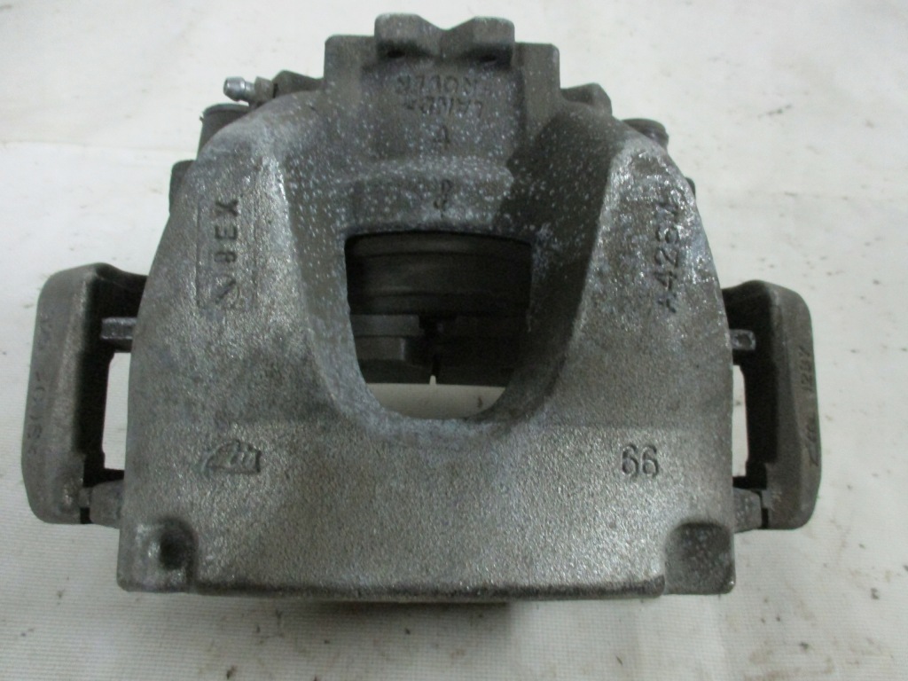 Супорт правий перед jaguar e-pace 2,0 d evoque Київ