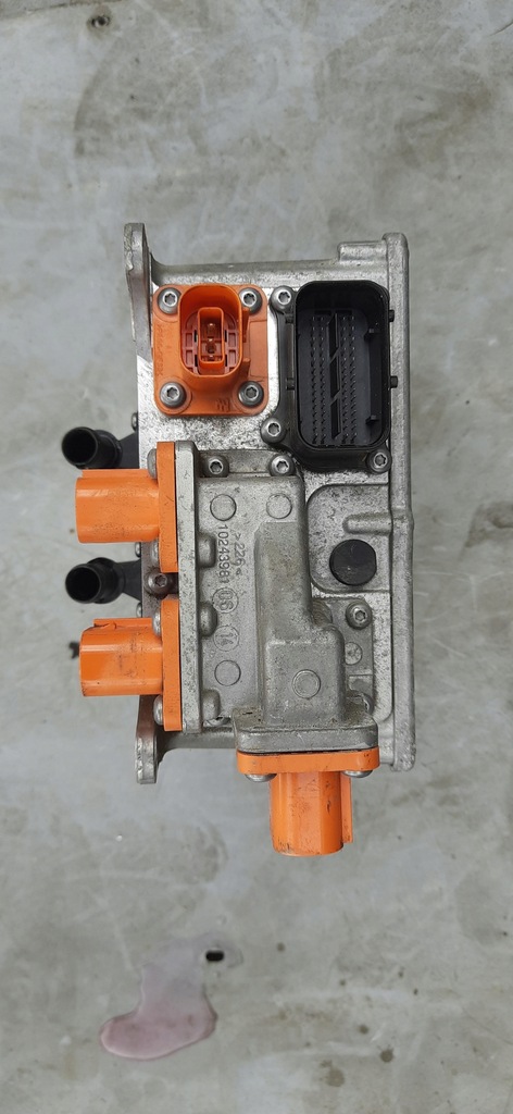 фото №5, Станция зарядки зарядное устройство golf vii gte 5qe915682k