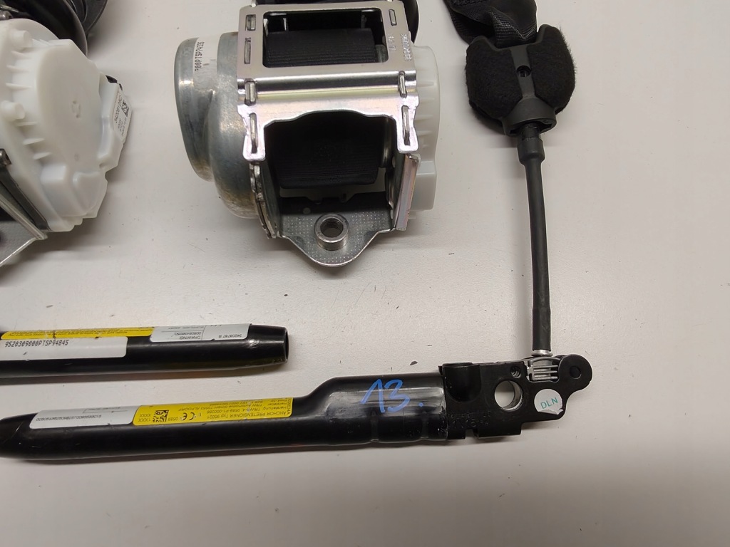 фото №3, Alfa romeo giulia ремни безопасности перед оригинал seat ремни 2015-