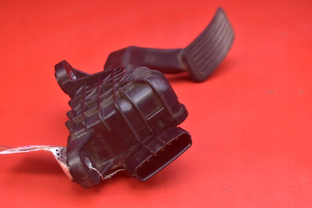 фото №6, Потенціометр педаль газу eu 198800-3420 mazda 6 1 i gg 2.0 16v 147 km 05-07