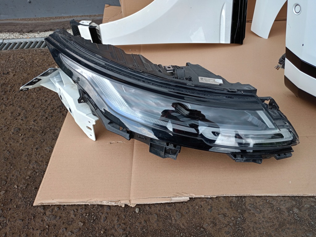 Купити Бампер pdc капот крила лампи ремінь перед range rover evoque ii l551 r-dyn