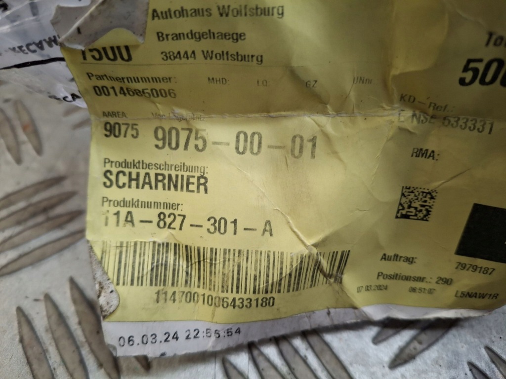 фото №4, Петлі кришки vw id.4 2020- nowe оригінальні