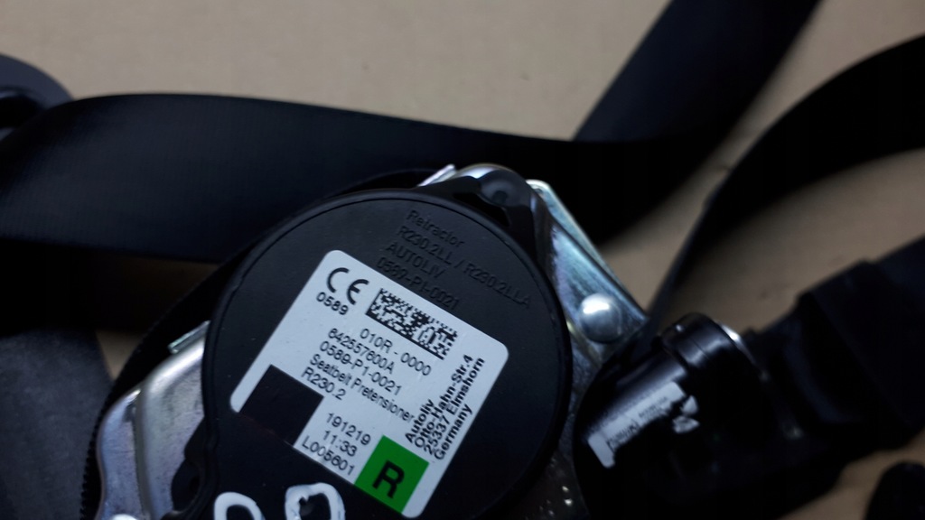 фото №6, A4 b9 lift pas безопасности правый перед