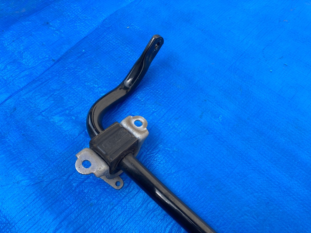 фото №5, Стабілізатор передній tesla model 3