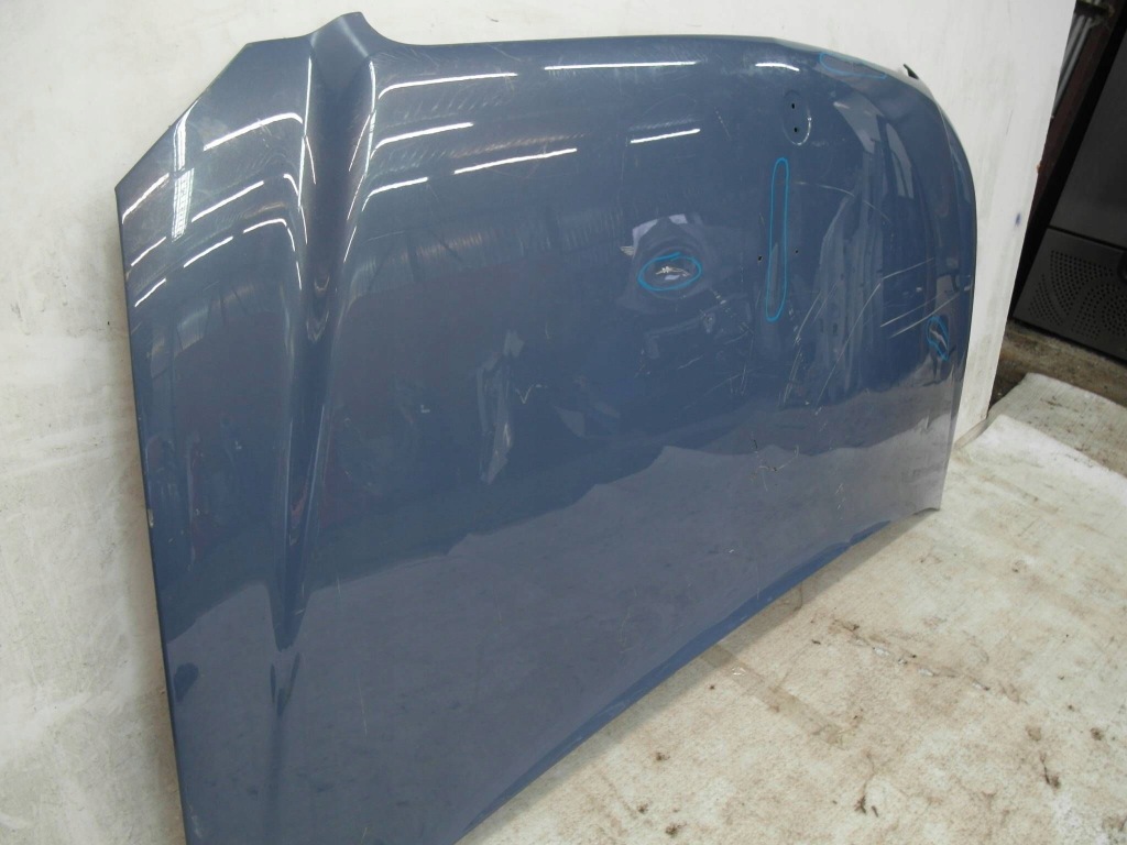 Капот крышка двигателя mercedes vito w639 без ржавчина nr99 Недорого