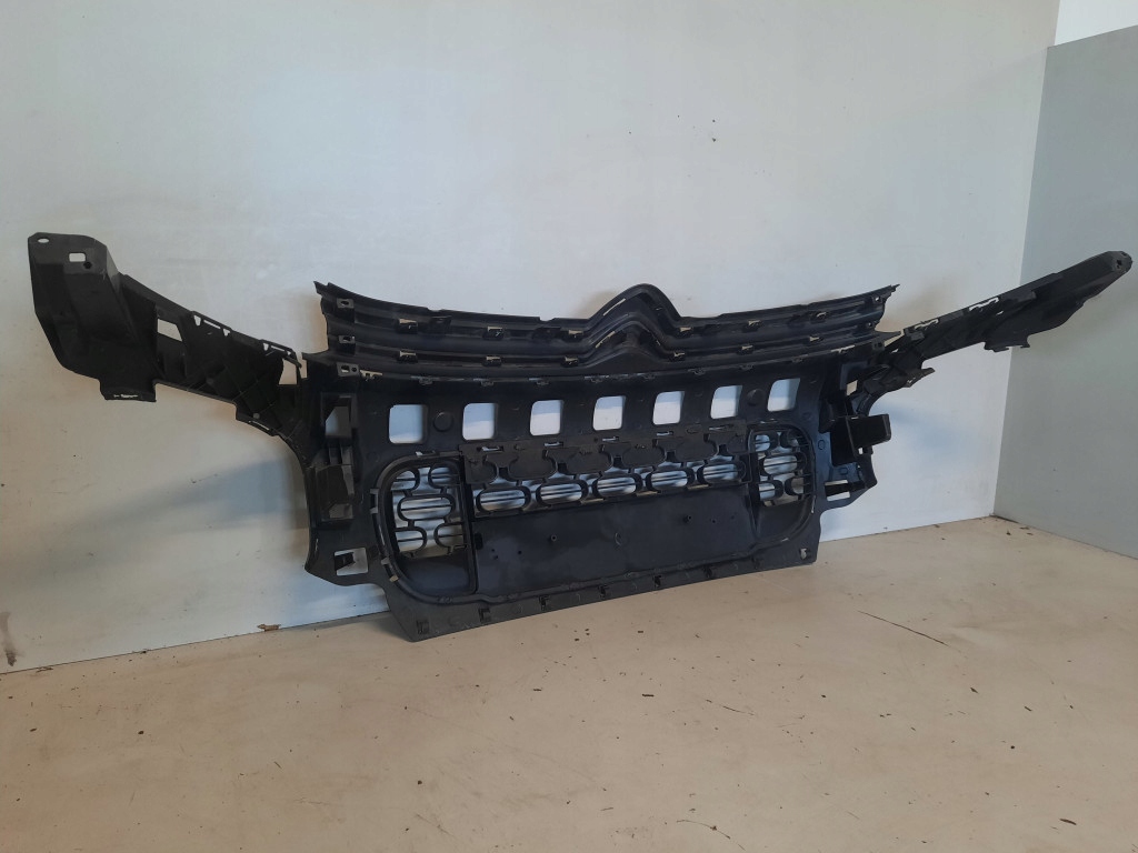 фото №5, Citroen c3 aircross 17- решітка радіатора / решітка радіатора 1823181x