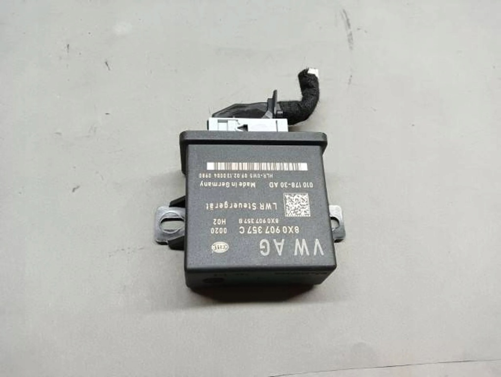 фото №1, Audi q3 8u a1 8x блок керування модуль світла