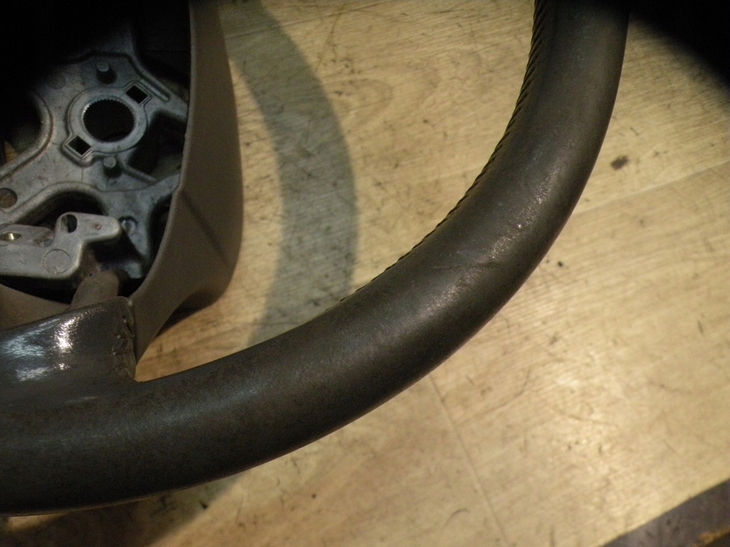 фото №6, Volvo s60 v70 ii s80 - воздуховод кожа