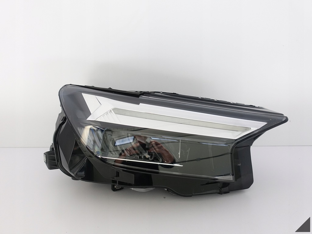 фото №1, Audi q4 e-tron 89a 21- low full led лампа права eu