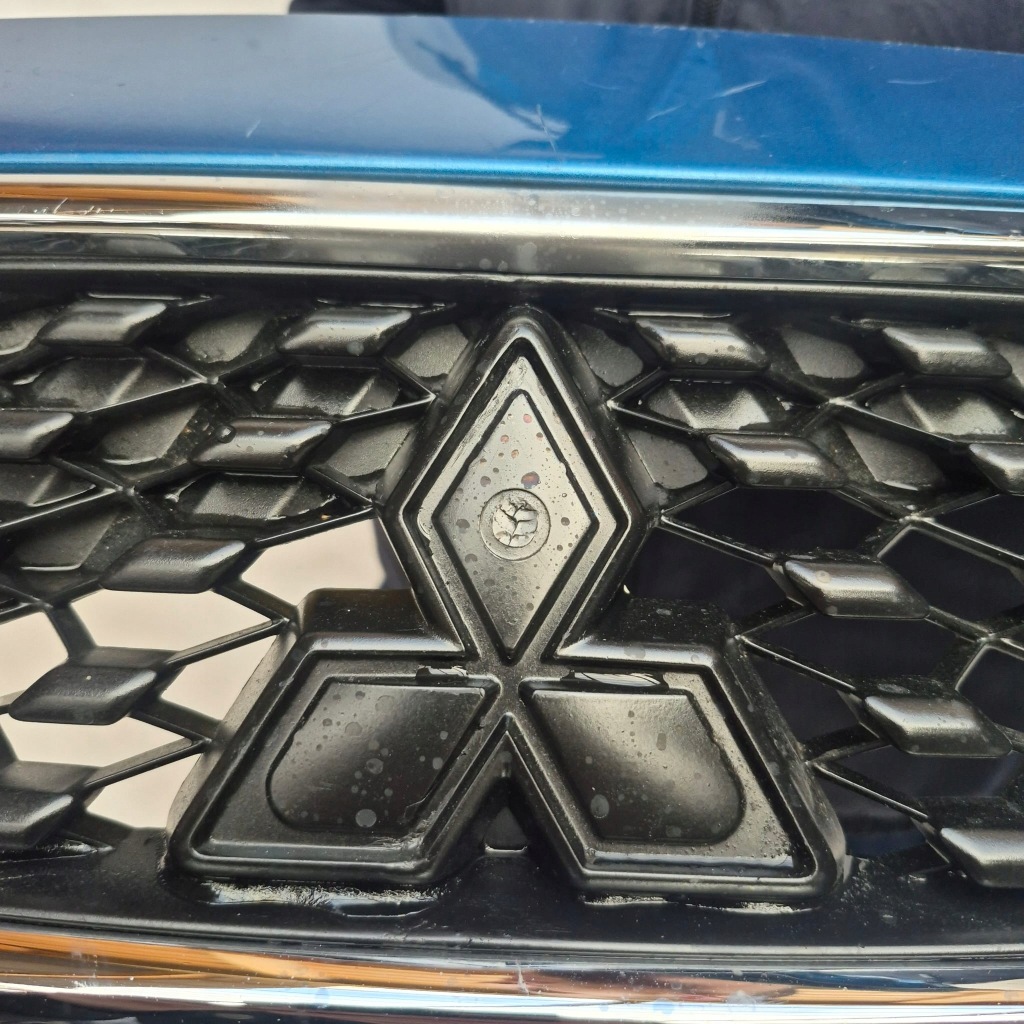 фото №9, Mitsubishi space star ii lift 16-19 бампер перед передний решётка радиатора 6400g516