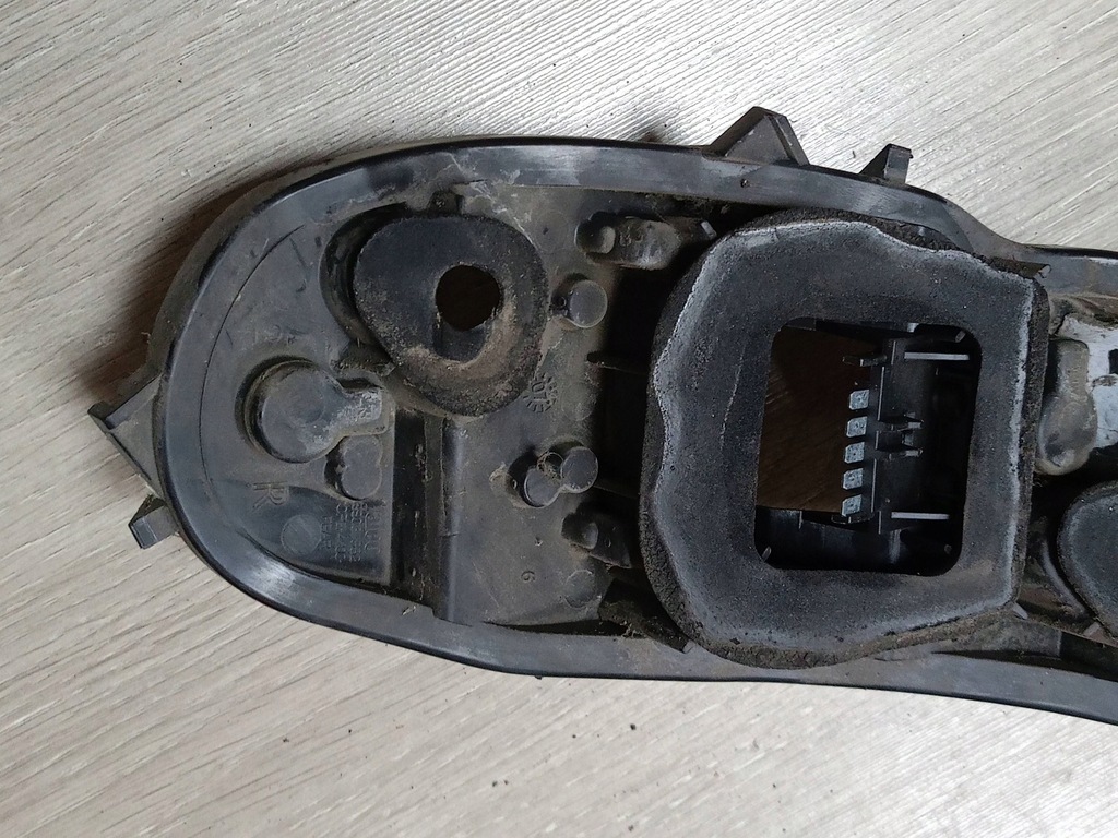 фото №5, Вкладиш лампи задній правої opel corsa d 89037852