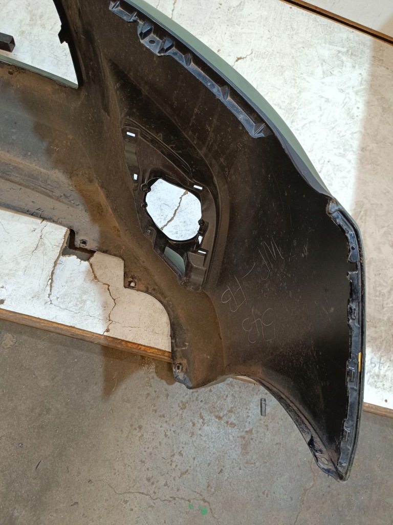 Бампер toyota hilux viii 15+ перед nr m818 Киев