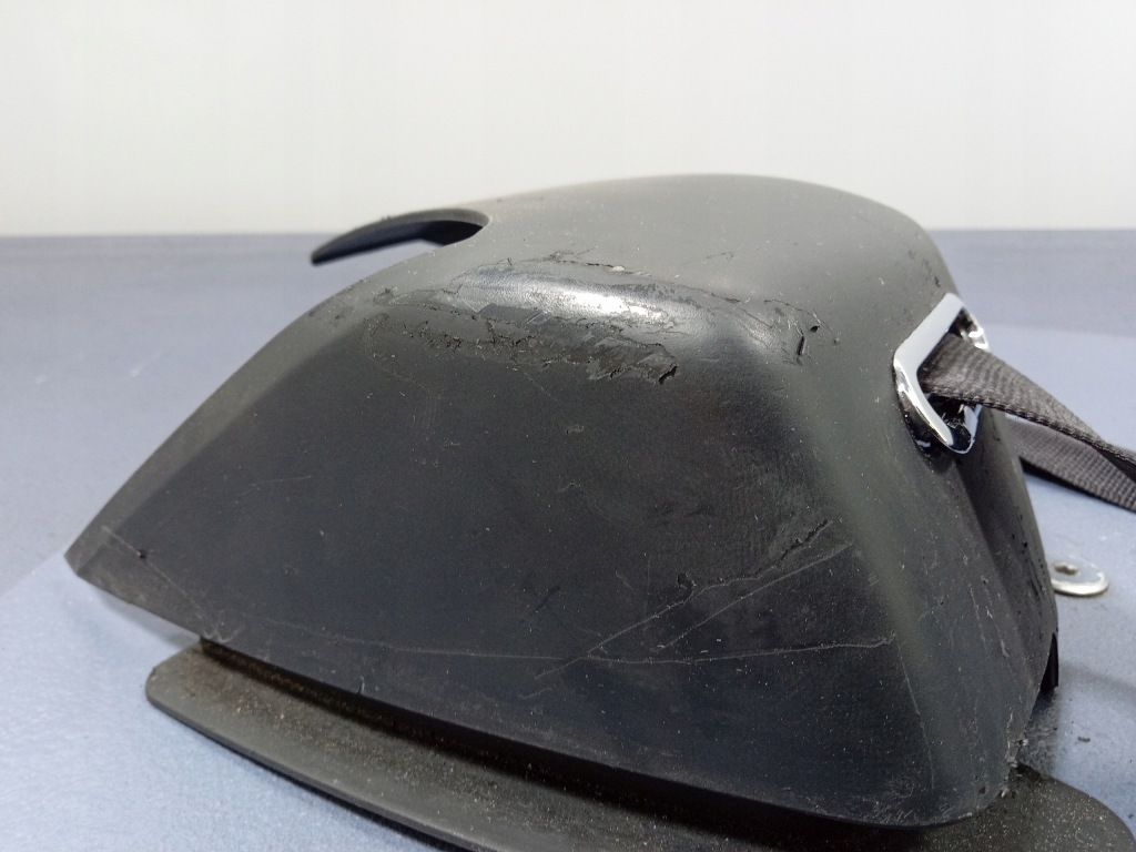 Cl w216 ремень безопасности задний  правый a2168601085 Оригинал