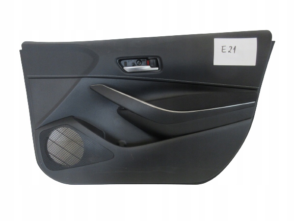 фото №1, Corolla e21 обшивка дверь обивка правый перед 67611-02860