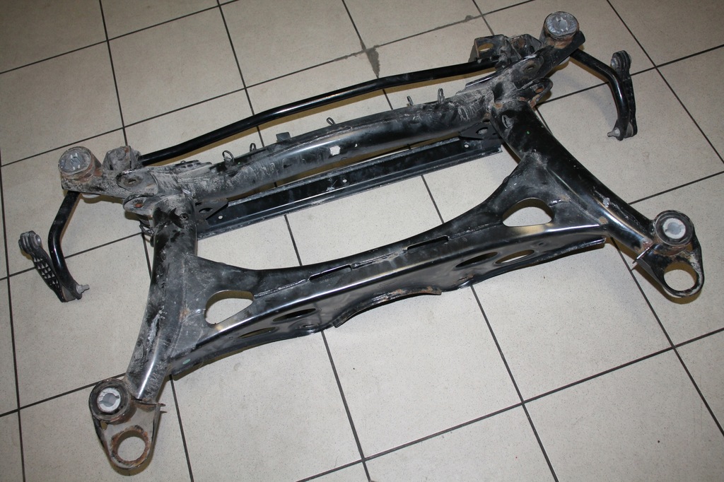 фото №6, Volvo xc40 задний подрамник балка подрамник задняя 2wd 32246800