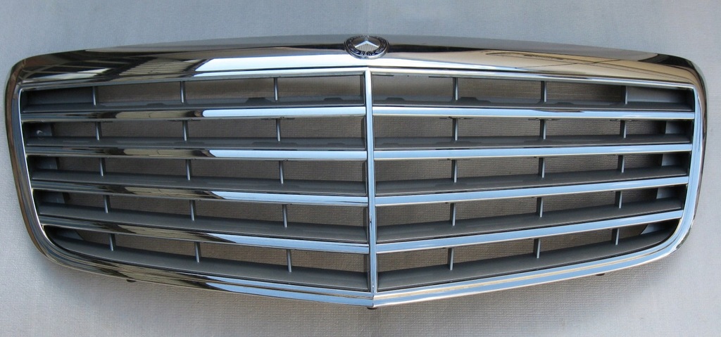 фото №1, Mercedes e-klasa w211 решётка радиатора решётка радиатора lift